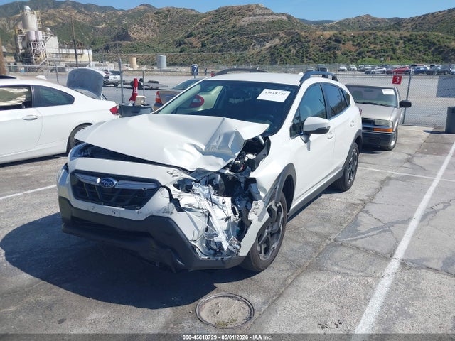 Subaru Crosstrek Limited 2023 JF2GTHMC7PH309910 Image 2