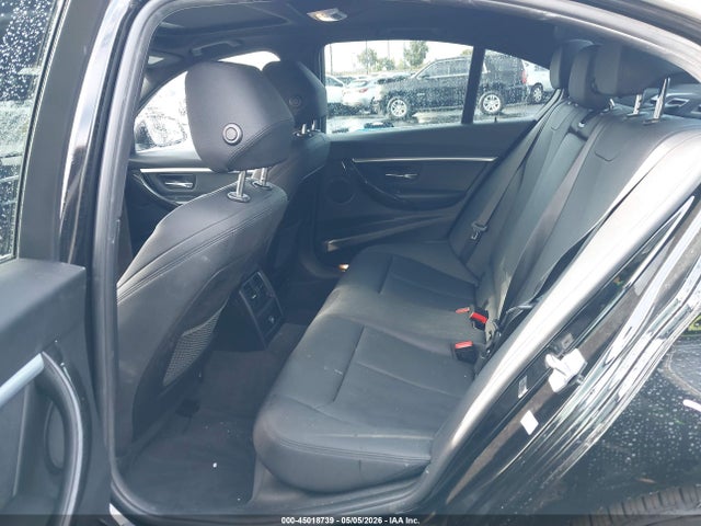 WBA8B9G53JNU99011 BMW 330I