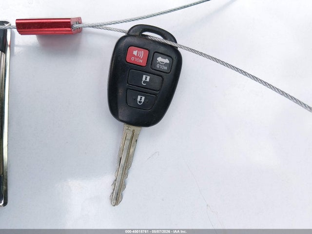 2014 Toyota Corolla Le მანქანა იყიდება აუქციონზე, vin: 2T1BURHE2EC165837, აუქციონის ნომერი: 45018761