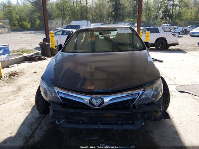4T4BF1FK6ER431756 Toyota CAMRY LE