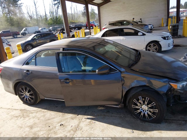 4T4BF1FK6ER431756 Toyota CAMRY LE
