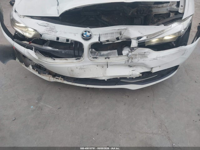 2016 Bmw 328i Xdrive მანქანა იყიდება აუქციონზე, vin: WBA8E3C5XGK501857, აუქციონის ნომერი: 45018791