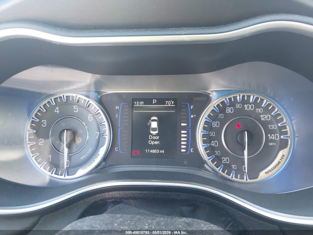 Продаж на аукціоні авто 2015 Chrysler 200 Limited, vin: 1C3CCCAB4FN545835, номер лоту: 45018793