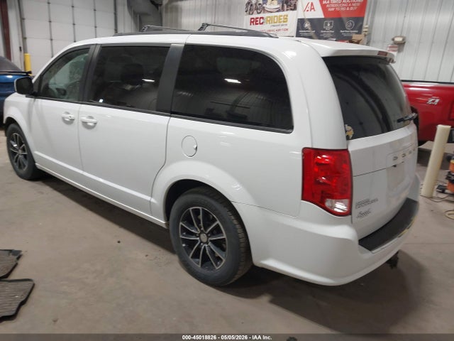 2C4RDGEG4JR271774 Dodge Grand Caravan Gt