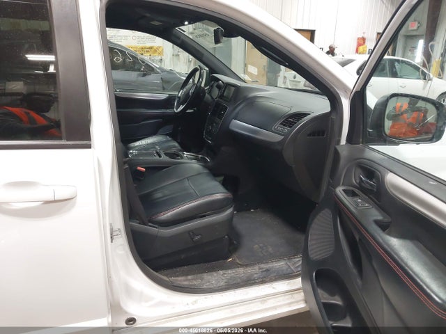 2C4RDGEG4JR271774 Dodge Grand Caravan Gt
