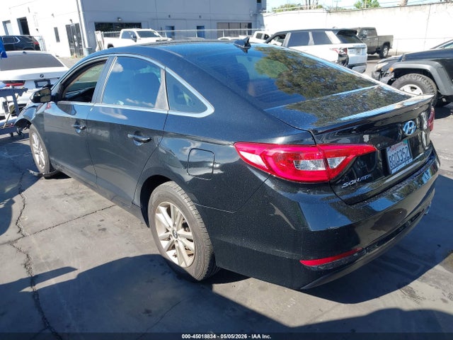 Hyundai SONATA SE 2017 5NPE24AF5HH524835 Image 3
