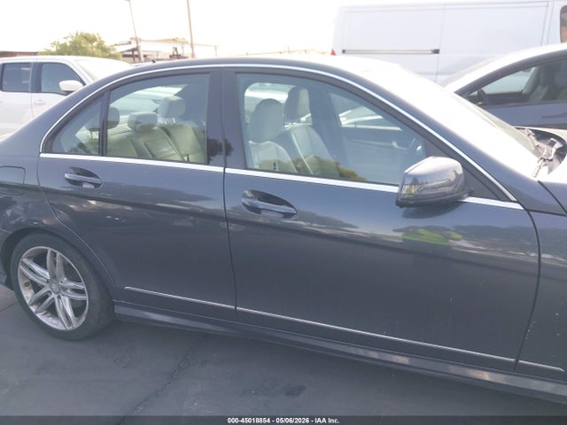 45018854 :رقم المزاد ، WDDGF8AB3DA768606 vin ، 2013 Mercedes-benz C 300 Sport 4matic مزاد بيع
