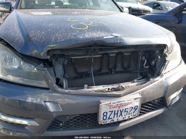 45018854 :رقم المزاد ، WDDGF8AB3DA768606 vin ، 2013 Mercedes-benz C 300 Sport 4matic مزاد بيع