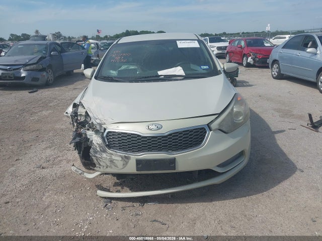 45018868 :رقم المزاد ، KNAFK4A64E5141532 vin ، 2014 Kia Forte Lx مزاد بيع