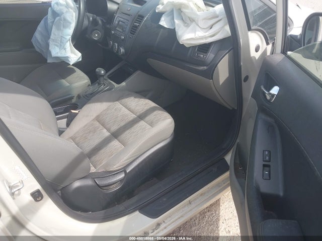 45018868 :رقم المزاد ، KNAFK4A64E5141532 vin ، 2014 Kia Forte Lx مزاد بيع