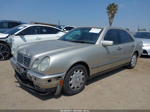 45018873 :رقم المزاد ، WDBJF55F7VA403535 vin ، 1997 Mercedes-benz E 320 مزاد بيع