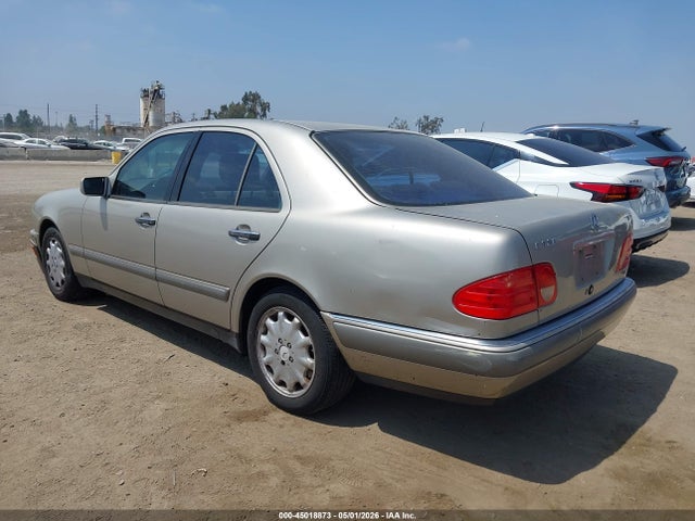 45018873 :رقم المزاد ، WDBJF55F7VA403535 vin ، 1997 Mercedes-benz E 320 مزاد بيع