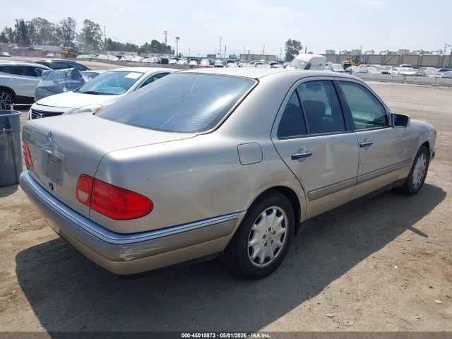 45018873 :رقم المزاد ، WDBJF55F7VA403535 vin ، 1997 Mercedes-benz E 320 مزاد بيع