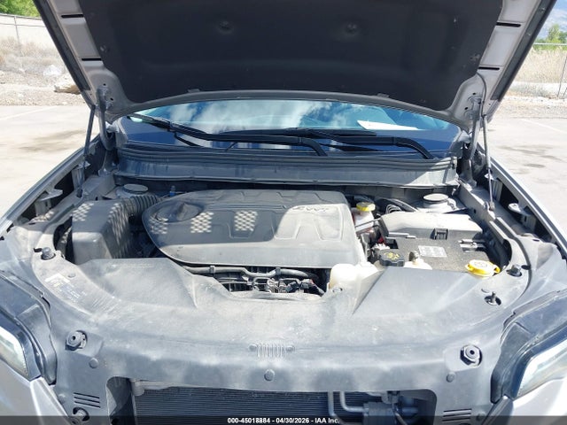 45018884 :رقم المزاد ، 1C4PJMCX3KD479778 vin ، 2019 Jeep Cherokee Latitude 4x4 مزاد بيع