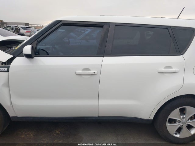 2016 Kia Soul მანქანა იყიდება აუქციონზე, vin: KNDJN2A27G7324582, აუქციონის ნომერი: 45018902