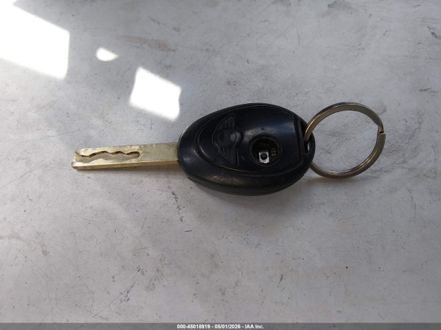 45018919 :رقم المزاد ، WMWRE33404TD77747 vin ، 2004 Mini Cooper S مزاد بيع