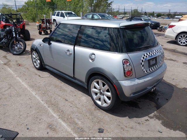 45018919 :رقم المزاد ، WMWRE33404TD77747 vin ، 2004 Mini Cooper S مزاد بيع