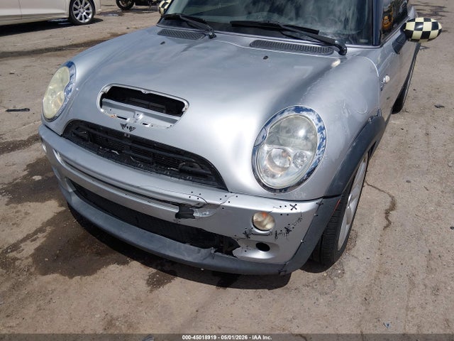 45018919 :رقم المزاد ، WMWRE33404TD77747 vin ، 2004 Mini Cooper S مزاد بيع