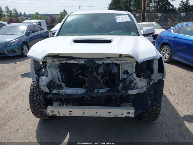Продаж на аукціоні авто 2018 Toyota Tacoma Trd Sport, vin: 3TMAZ5CN7JM071483, номер лоту: 45018940