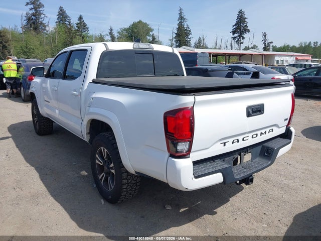 Продаж на аукціоні авто 2018 Toyota Tacoma Trd Sport, vin: 3TMAZ5CN7JM071483, номер лоту: 45018940
