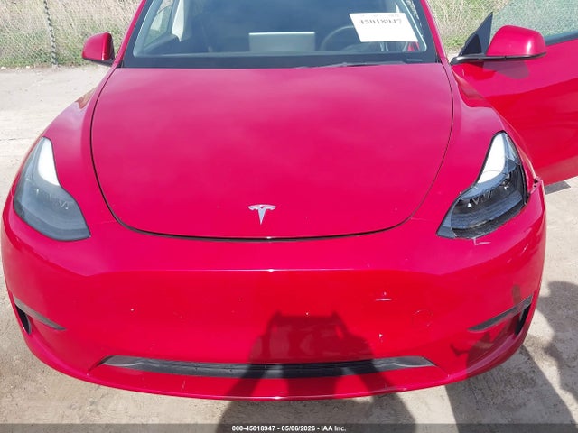 2022 Tesla Model Y Performance Dual Motor All-wheel Drive მანქანა იყიდება აუქციონზე, vin: 7SAYGDEF9NF537707, აუქციონის ნომერი: 45018947