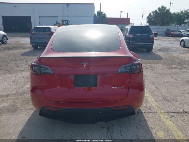2022 Tesla Model Y Performance Dual Motor All-wheel Drive მანქანა იყიდება აუქციონზე, vin: 7SAYGDEF9NF537707, აუქციონის ნომერი: 45018947