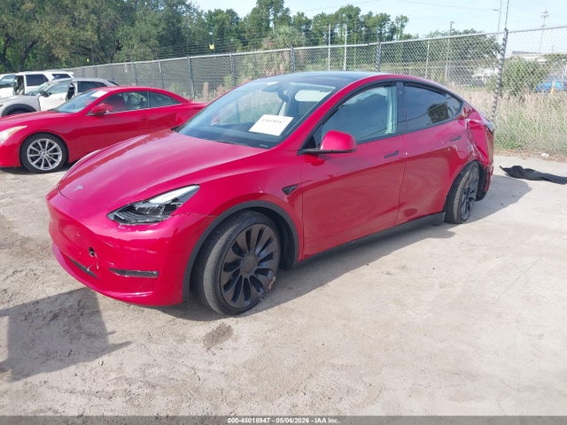 2022 Tesla Model Y Performance Dual Motor All-wheel Drive მანქანა იყიდება აუქციონზე, vin: 7SAYGDEF9NF537707, აუქციონის ნომერი: 45018947