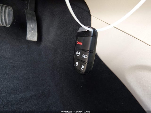 45018950 :رقم المزاد ، 1C4RJFBG3LC137857 vin ، 2020 Jeep Grand Cherokee Limited 4x4 مزاد بيع