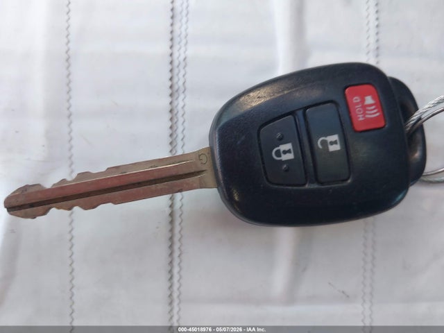 Aukcja sprzedaży 2012 Toyota Prius C Two, vin: JTDKDTB30C1526827, numer aukcji: 45018976