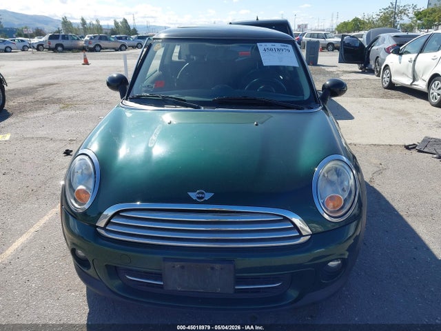 Продажа на аукционе авто 2011 Mini Cooper, vin: WMWSU3C52BT094340, номер лота: 45018979