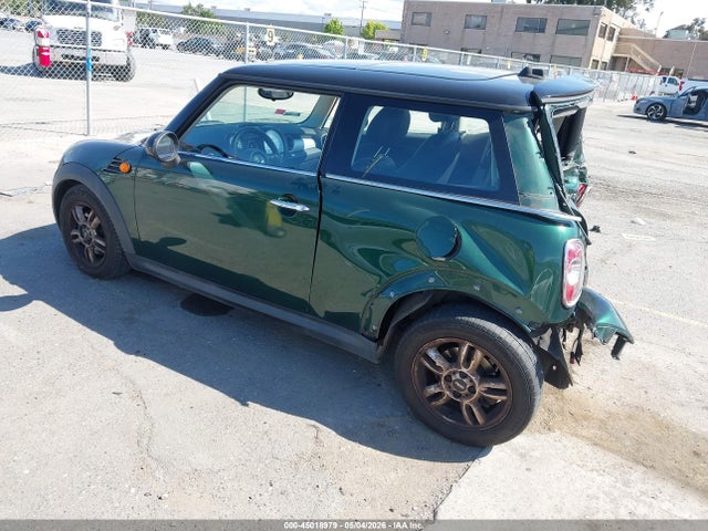Продажа на аукционе авто 2011 Mini Cooper, vin: WMWSU3C52BT094340, номер лота: 45018979