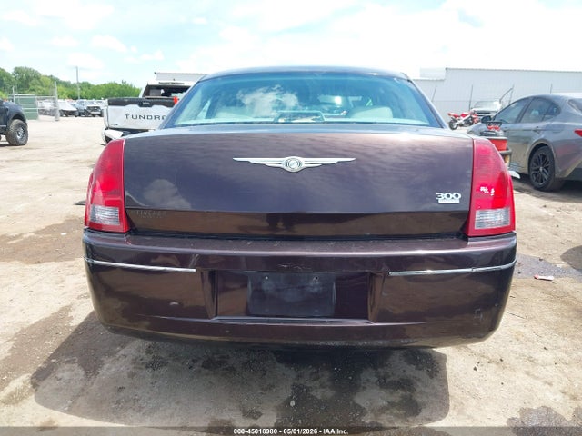Продажа на аукционе авто 2005 Chrysler 300 Touring, vin: 2C3JA53G55H547795, номер лота: 45018980
