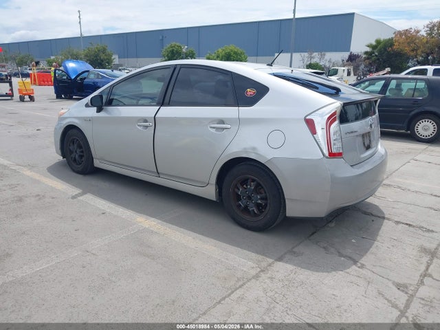 45018984 :رقم المزاد ، JTDKN3DU7E0363413 vin ، 2014 Toyota Prius Two مزاد بيع
