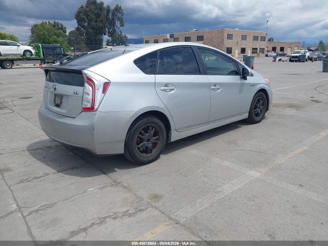 45018984 :رقم المزاد ، JTDKN3DU7E0363413 vin ، 2014 Toyota Prius Two مزاد بيع