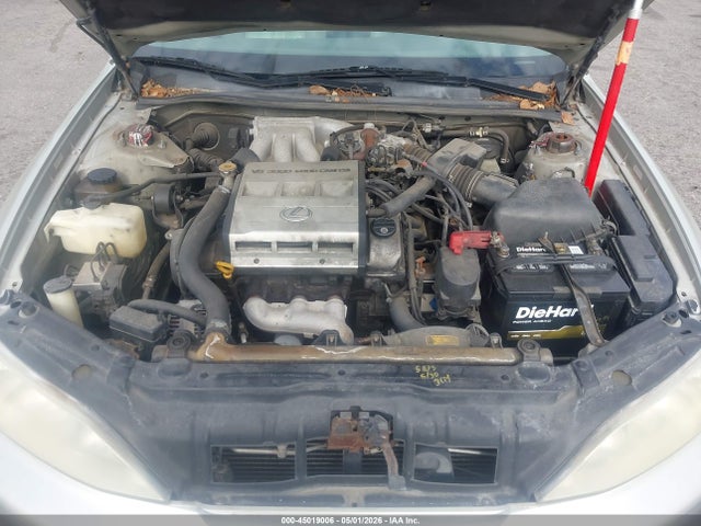 1998 Lexus Es 300 მანქანა იყიდება აუქციონზე, vin: JT8BF28GXW5021517, აუქციონის ნომერი: 45019006