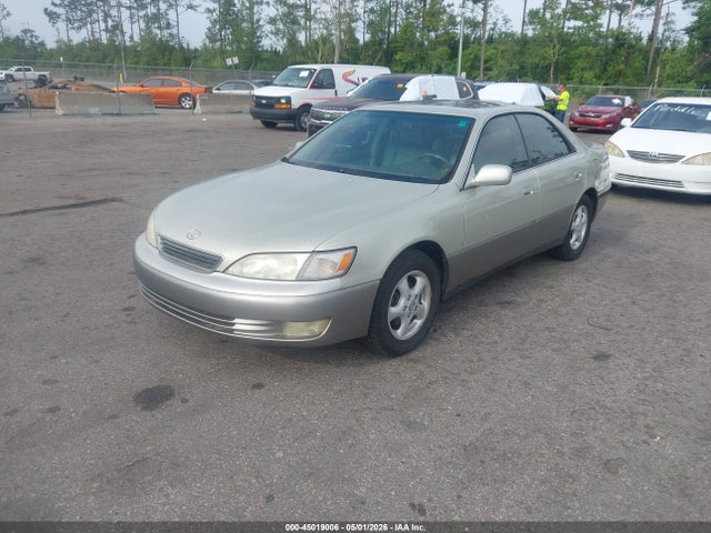 1998 Lexus Es 300 მანქანა იყიდება აუქციონზე, vin: JT8BF28GXW5021517, აუქციონის ნომერი: 45019006