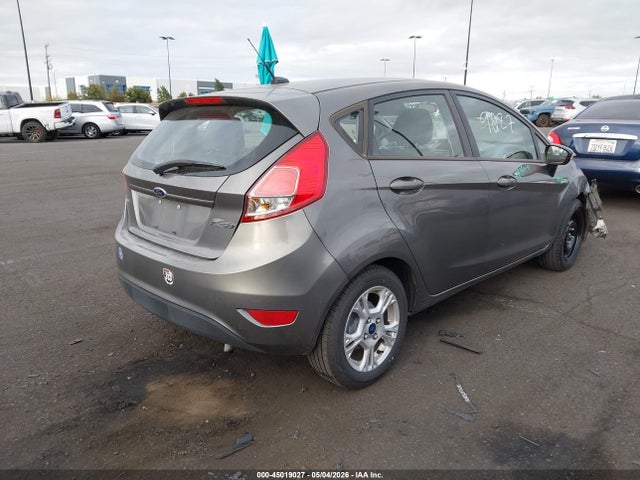 Ford FIESTA SE 2014 3FADP4EJ0EM235451 Image 4