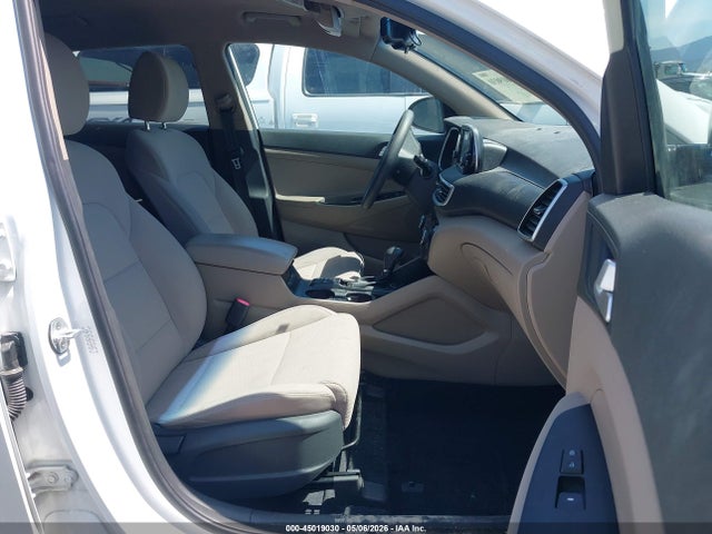 2020 Hyundai Tucson Value მანქანა იყიდება აუქციონზე, vin: KM8J3CA45LU142691, აუქციონის ნომერი: 45019030