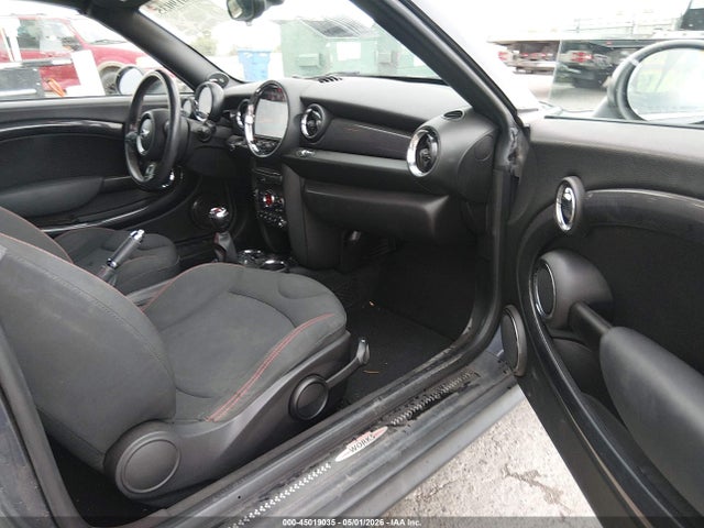 Aukcja sprzedaży 2015 Mini Roadster Cooper S, vin: WMWSY3C52FT566756, numer aukcji: 45019035