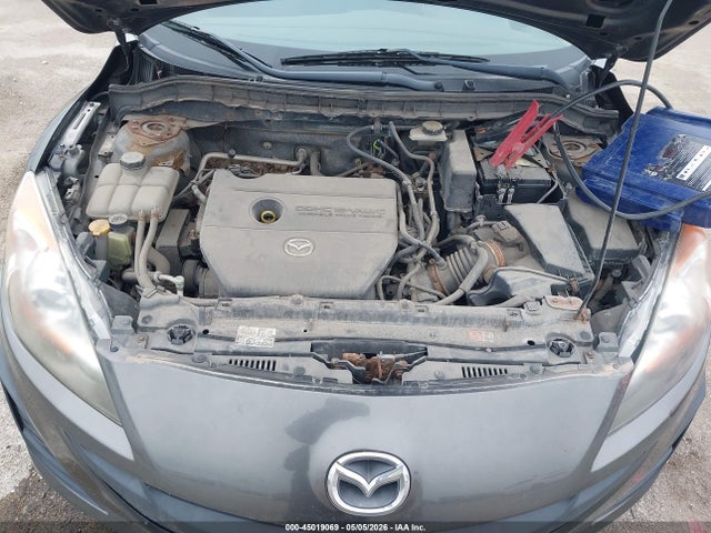 2011 Mazda Mazda3 მანქანა იყიდება აუქციონზე, vin: JM1BL1VF8B1386652, აუქციონის ნომერი: 45019069