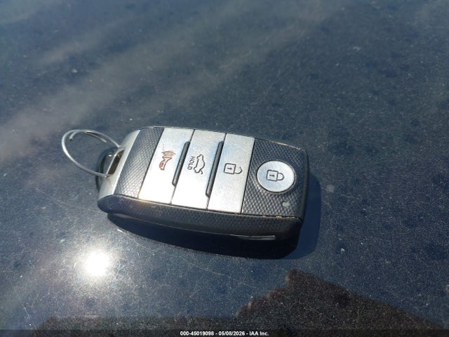 45019098 :رقم المزاد ، 5XXGN4A70FG410095 vin ، 2015 Kia Optima Ex مزاد بيع