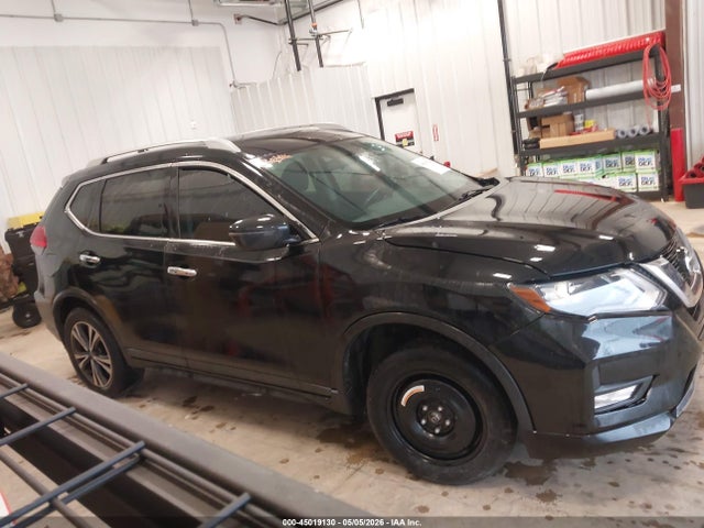 2017 Nissan Rogue Sv მანქანა იყიდება აუქციონზე, vin: 5N1AT2MT4HC835956, აუქციონის ნომერი: 45019130