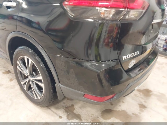 2017 Nissan Rogue Sv მანქანა იყიდება აუქციონზე, vin: 5N1AT2MT4HC835956, აუქციონის ნომერი: 45019130