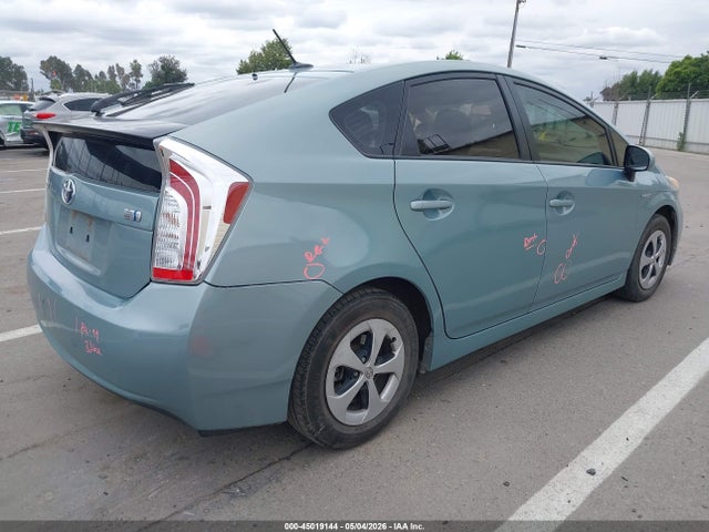 2015 Toyota Prius Four მანქანა იყიდება აუქციონზე, vin: JTDKN3DU7F1913947, აუქციონის ნომერი: 45019144