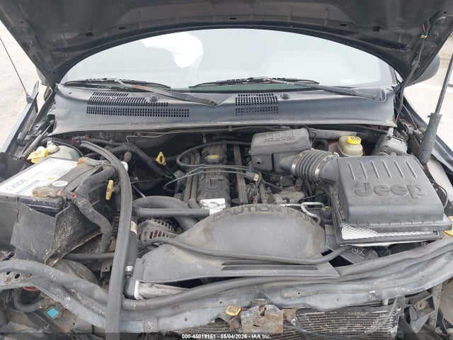 2000 Jeep Grand Cherokee Laredo მანქანა იყიდება აუქციონზე, vin: 1J4G248S5YC258704, აუქციონის ნომერი: 45019151