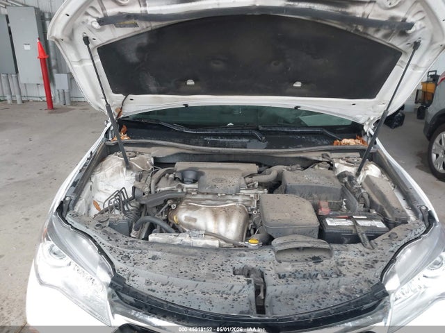 Продажа на аукционе авто 2015 Toyota Camry Le, vin: 4T1BF1FK2FU008300, номер лота: 45019152