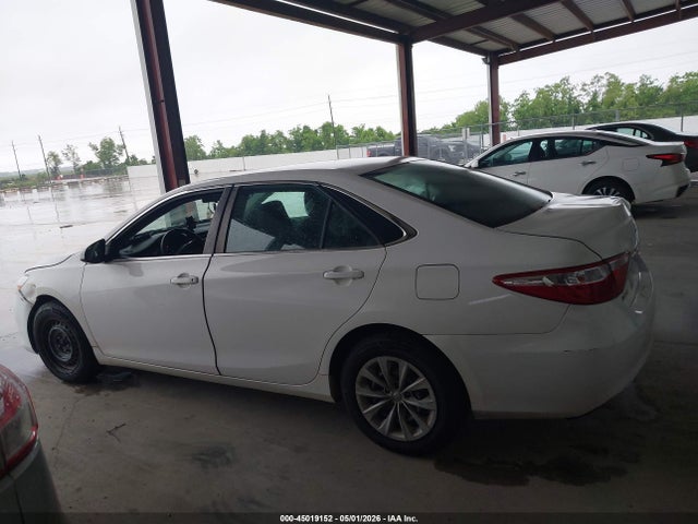 Продажа на аукционе авто 2015 Toyota Camry Le, vin: 4T1BF1FK2FU008300, номер лота: 45019152