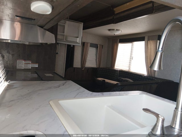 Forest River Other 2017 4X4TVBH23H4109020 Image 8