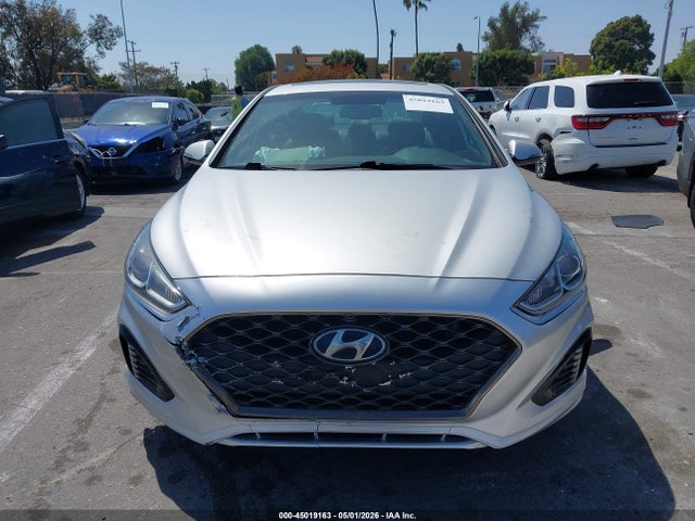 5NPE34AFXJH680940 Hyundai Sonata Sport