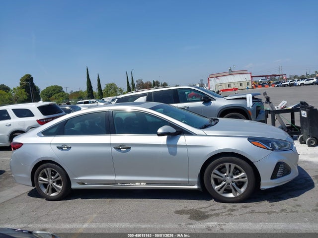 5NPE34AFXJH680940 Hyundai Sonata Sport